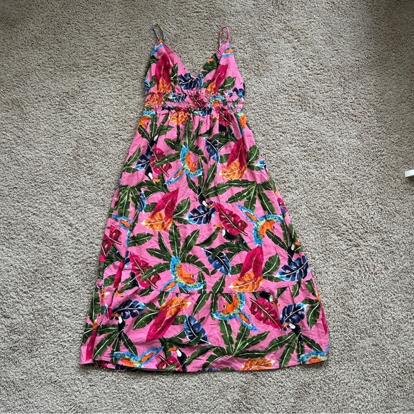 By The River Tropical Print Pink Floral Toucan Parrot Midi Dress Size Medium - Picture 4 of 9